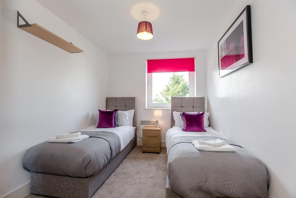 ✪ Ideal Ipswich ✪ Serviced Quays Apartment - 2 Bed Perfect For Felixstowe Port/A12/Science Park/Business Park ✪ Esterno foto